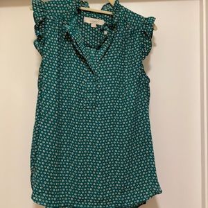 Sleeveless blouse